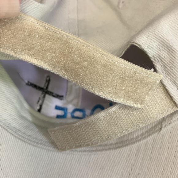 Hope Hat - Picture 3 of 4